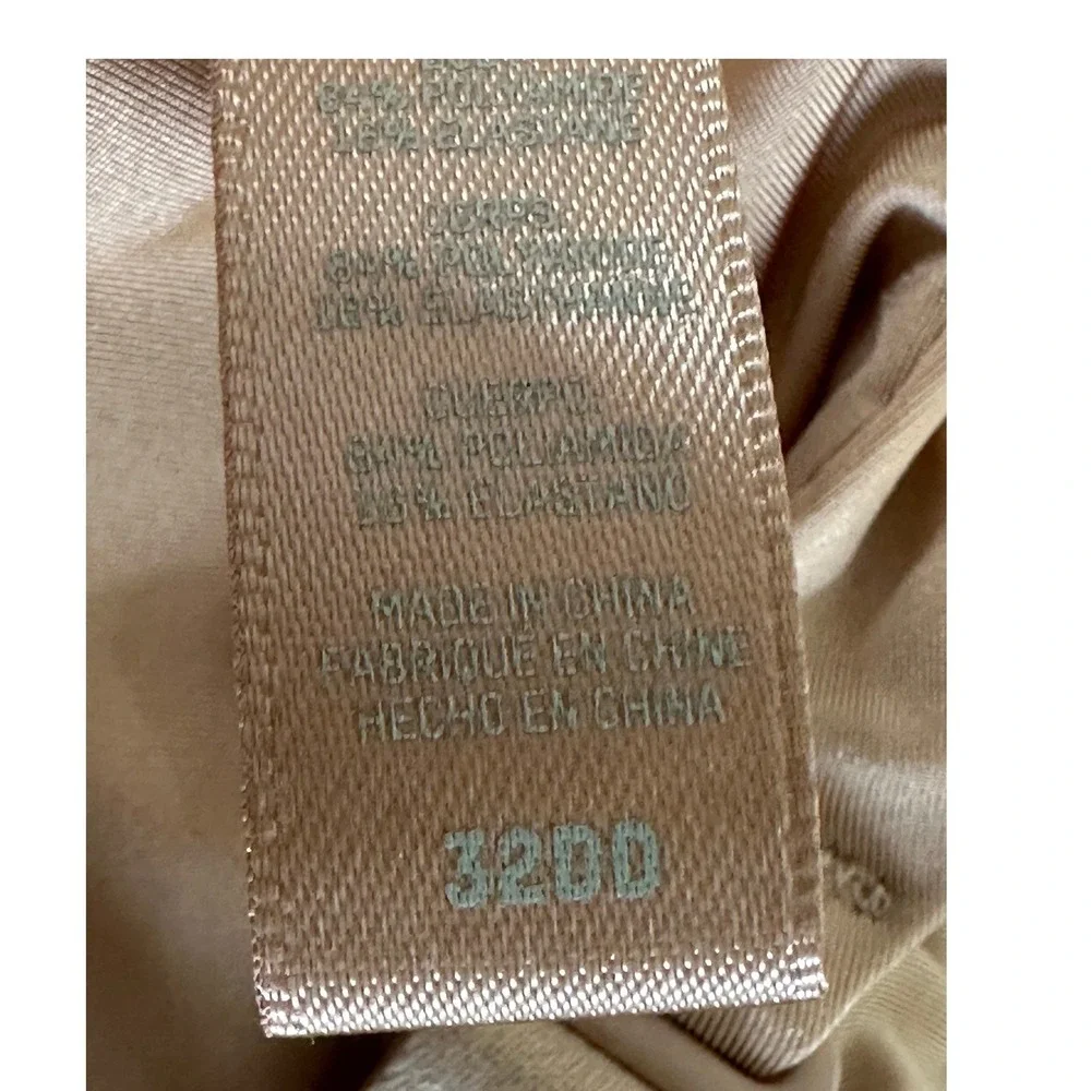 SKIMS Fits Everybody T-Shirt‎ Bra Tan Neutral Size 32DD Everyday Basic - Picture 4 of 4